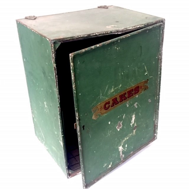 CAKE CUPBOARD, Vintage Metal - Green